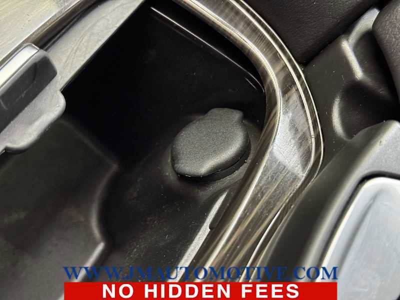 Used 2019 Buick Envision Essence image 40