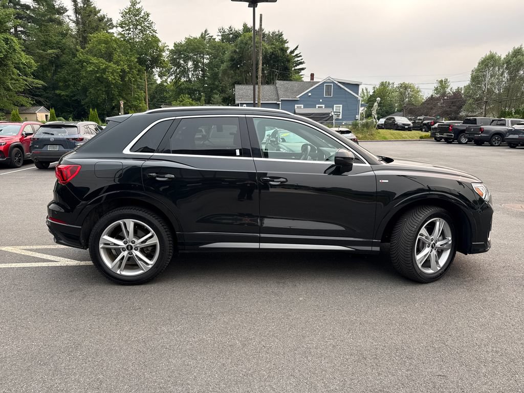 Used 2022 Audi Q3 2.0T Premium Plus w/ Premium Plus Package AWD/4WD image 6