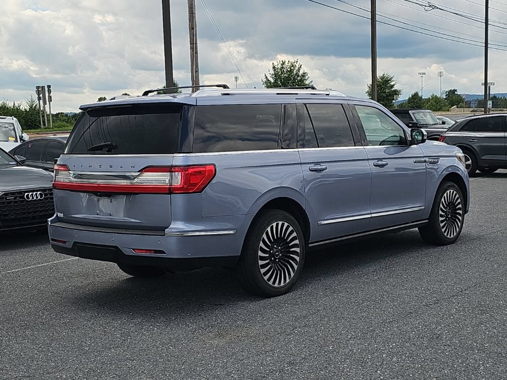 Used 2021 Lincoln Navigator L Black Label w/ Cargo Convenience Package AWD/4WD image 13