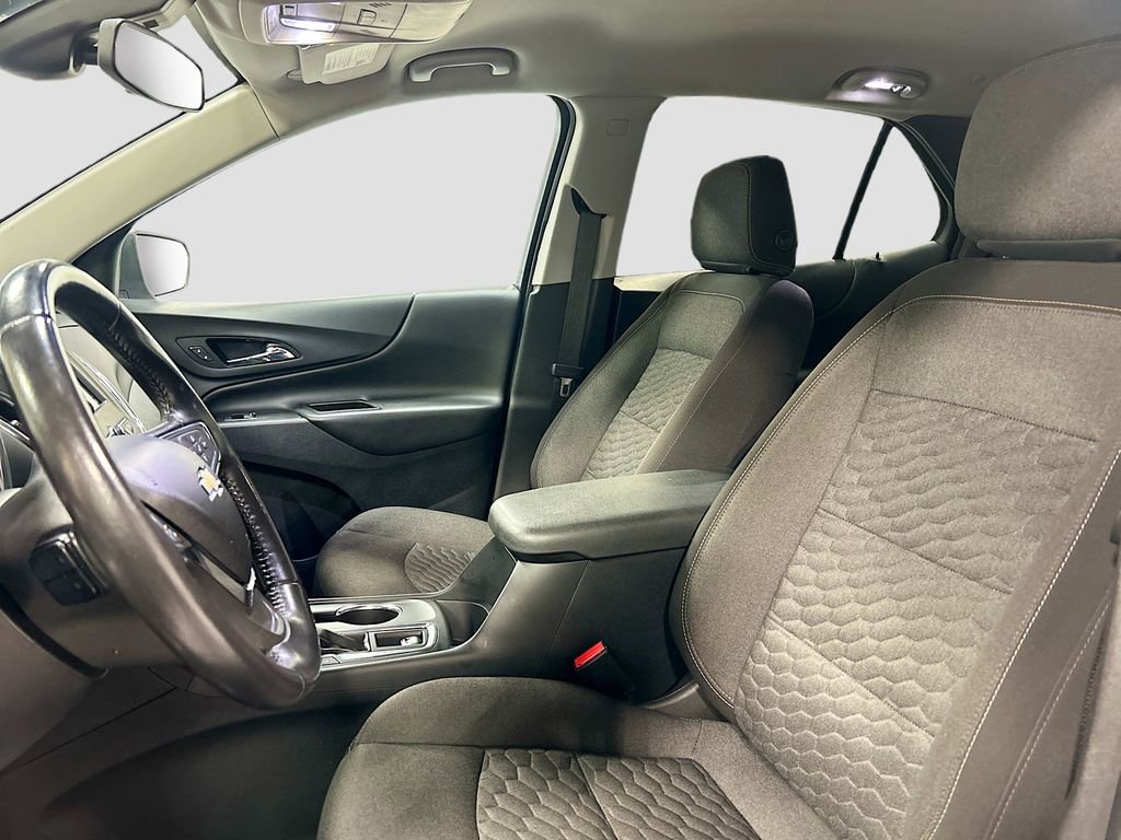 Used 2021 Chevrolet Equinox LT image 20