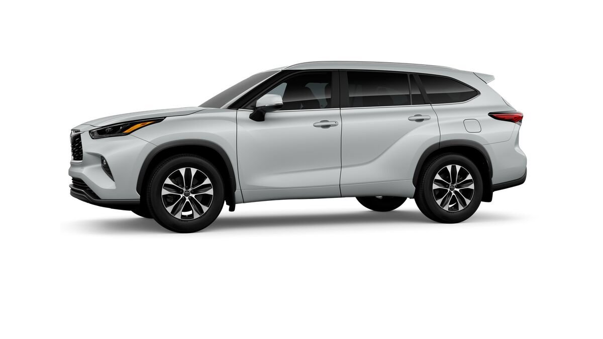 New 2026 Toyota Highlander XLE AWD/4WD image 3