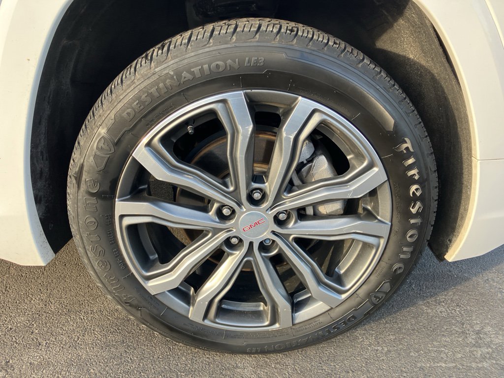 Used 2019 GMC Terrain Denali w/ Advanced Safety Package image 10