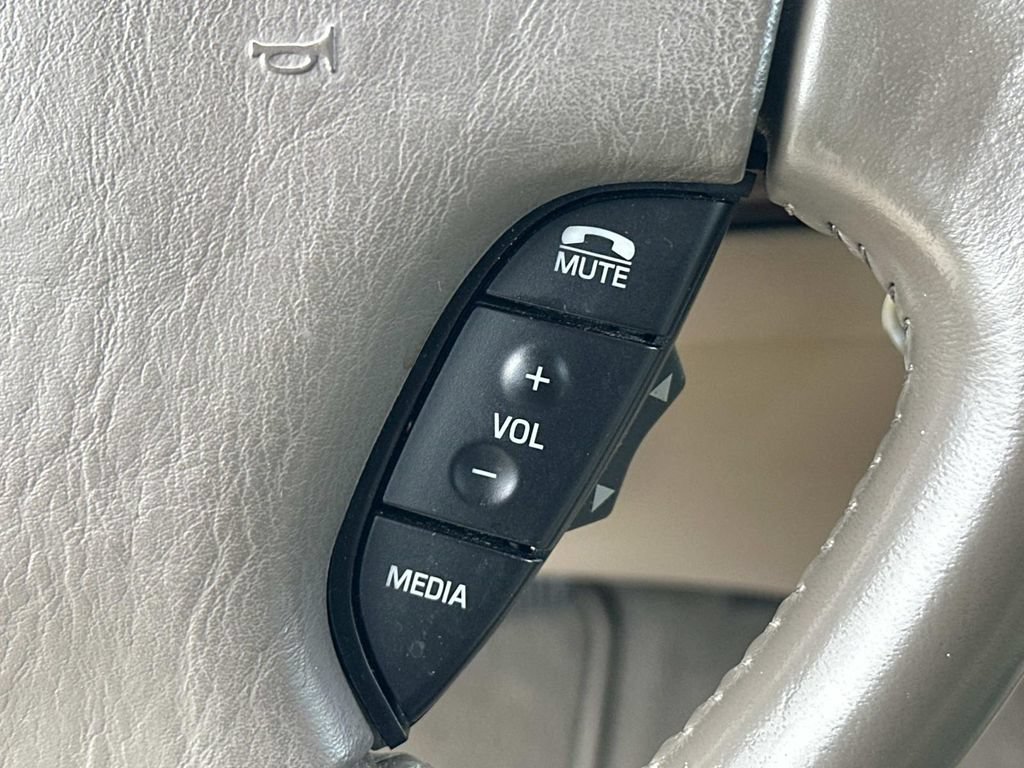 Used 2000 Lincoln LS RWD image 24