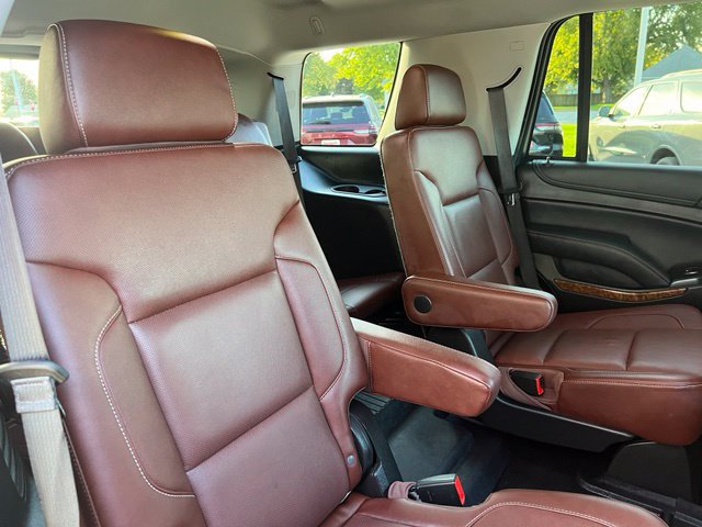 Used 2019 Chevrolet Tahoe Premier w/ Premier Plus Edition AWD/4WD image 14