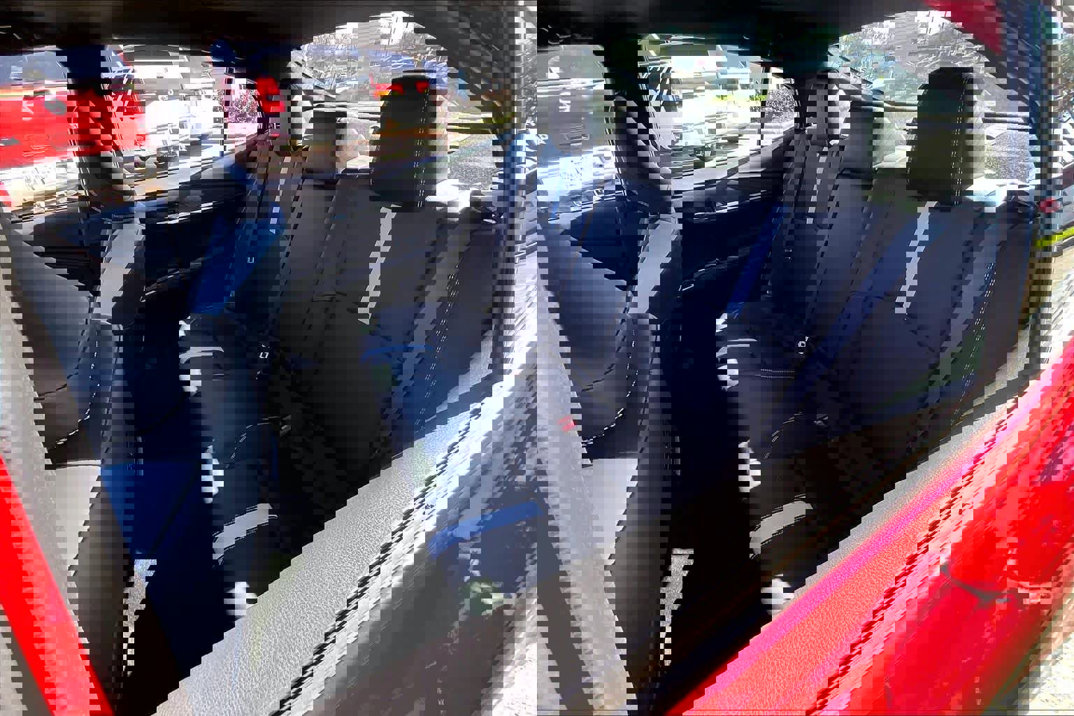 Used 2025 Toyota Camry SE image 18