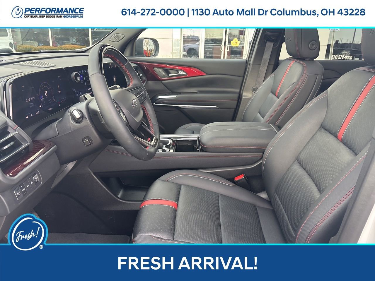 Used 2025 Chevrolet Traverse RS image 15