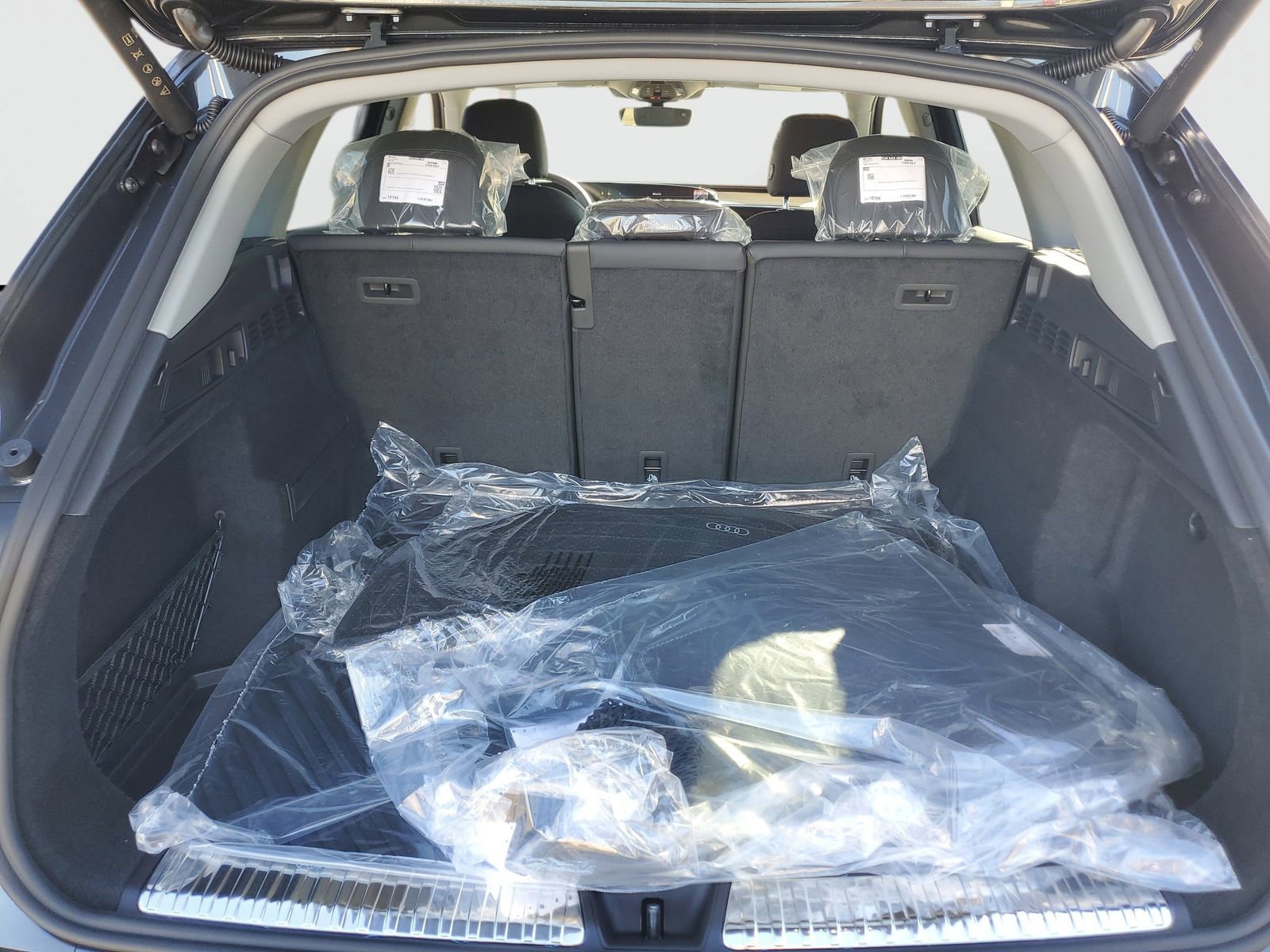 New 2025 Audi Q5 Premium Plus AWD/4WD image 9