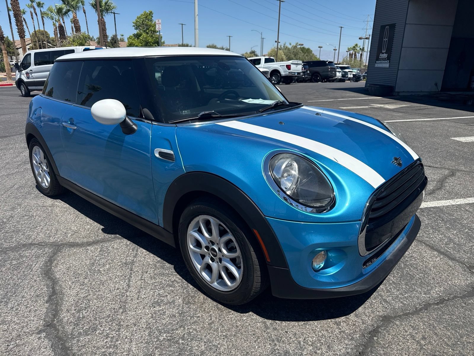 Used 2019 MINI Cooper 2-Door Hardtop FWD image 3