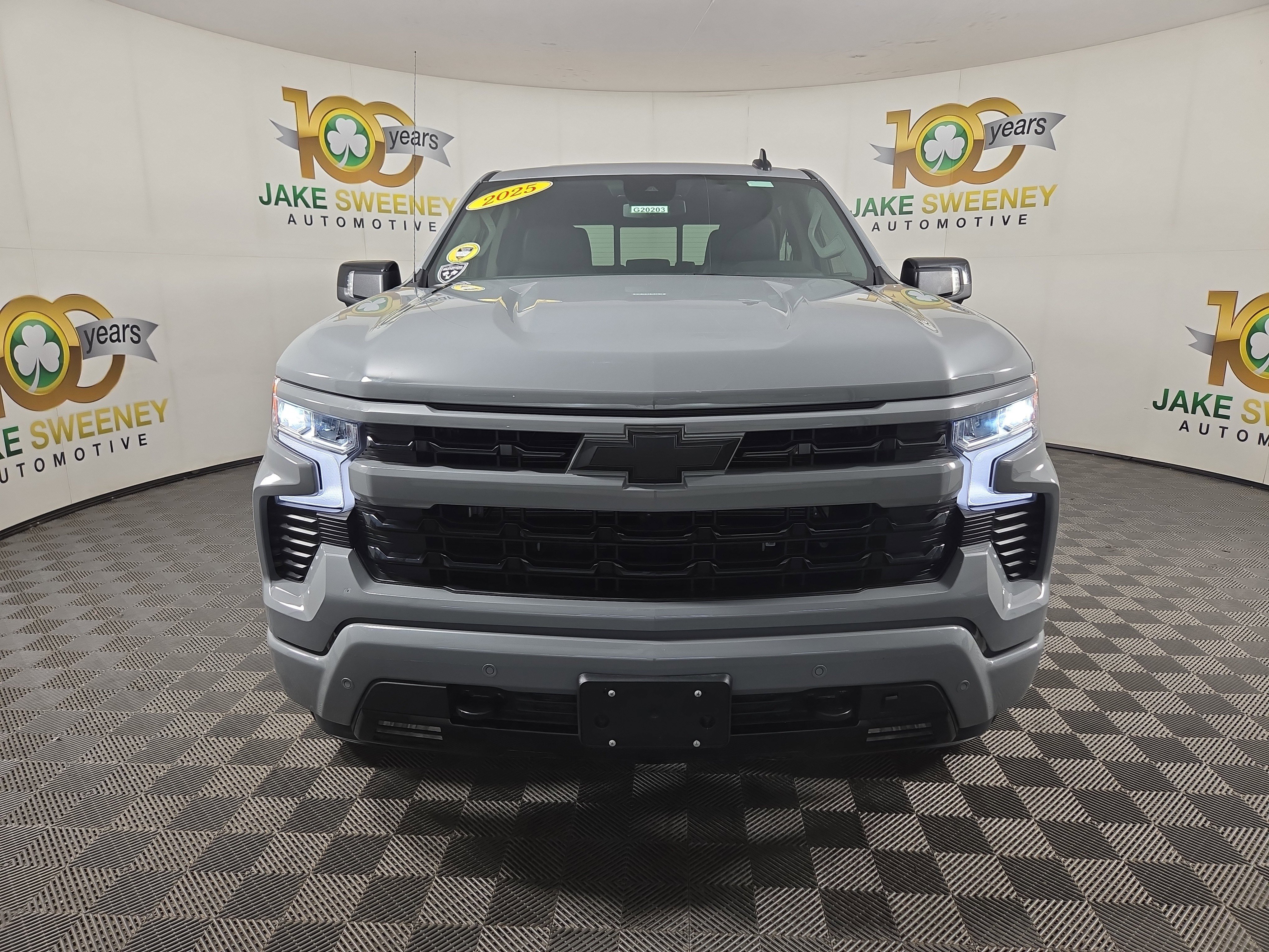 Certified 2025 Chevrolet Silverado 1500 RST w/ Convenience Package II AWD/4WD image 2