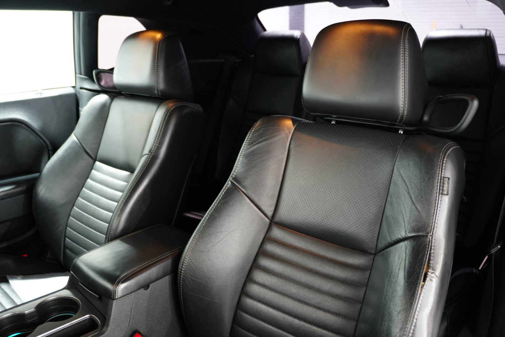 Used 2013 Dodge Challenger R/T Plus image 11