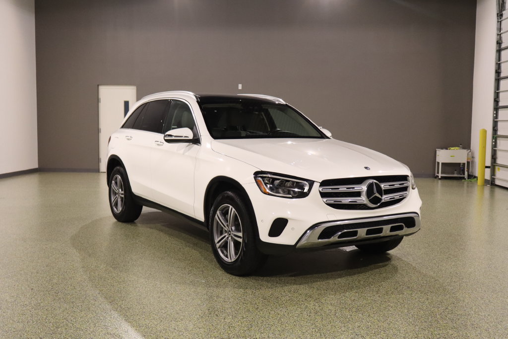Used 2022 Mercedes-Benz GLC 300 image 1