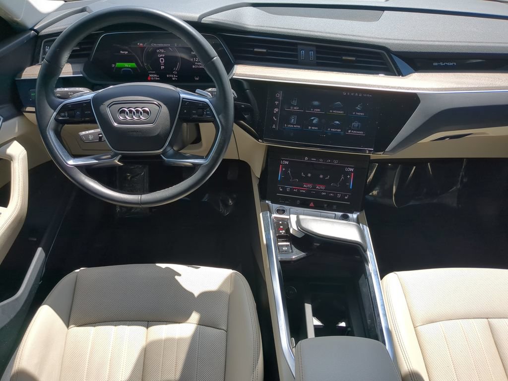 Used 2024 Audi Q8 e-tron Premium Plus w/ Premium Plus Package AWD/4WD image 14