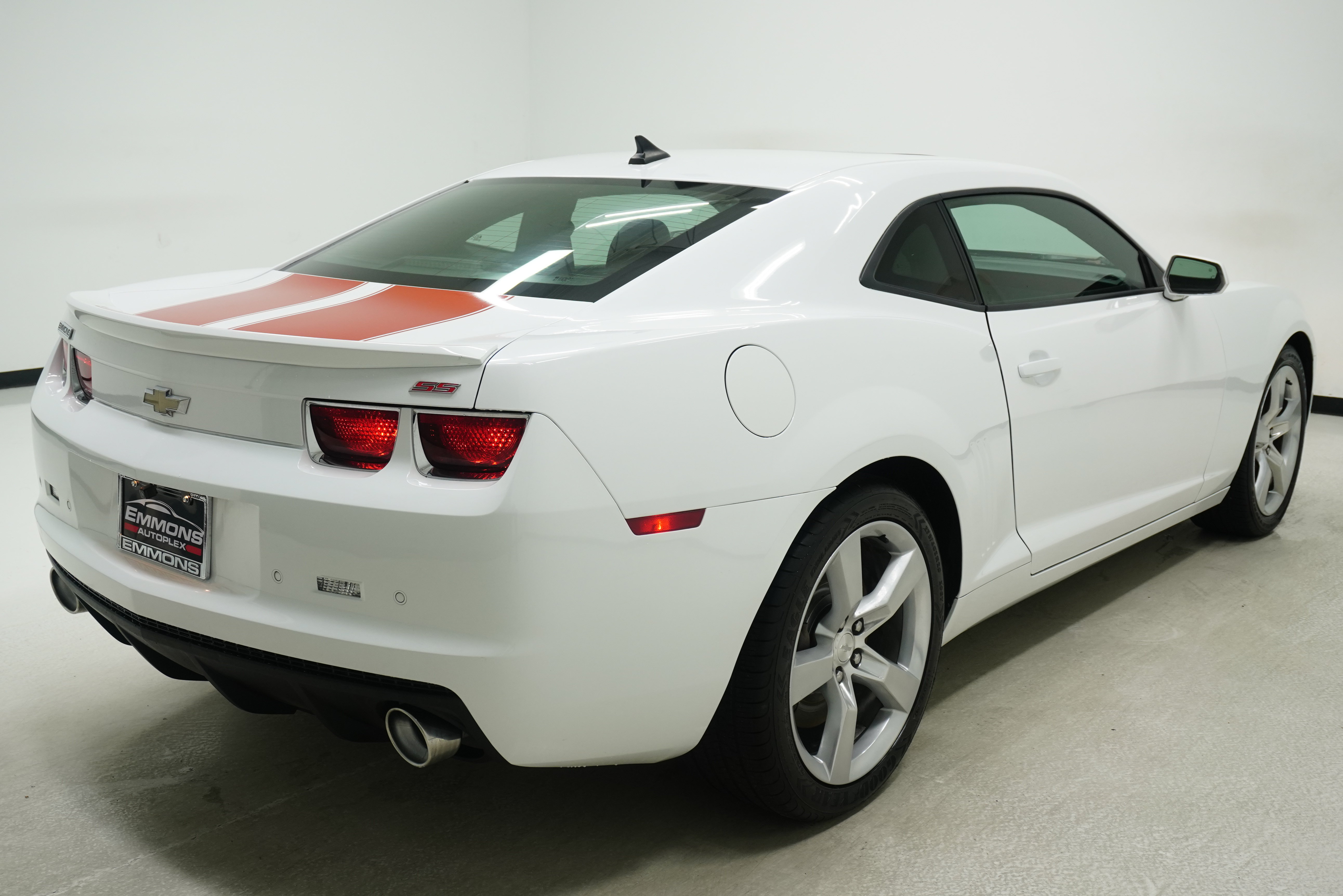 Used 2011 Chevrolet Camaro SS w/ RS Package RWD image 4