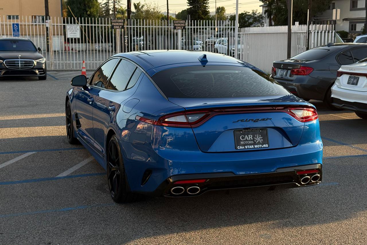 Used 2018 Kia Stinger GT2 AWD/4WD image 9