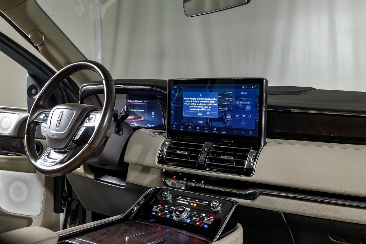 Used 2022 Lincoln Navigator L Reserve image 21