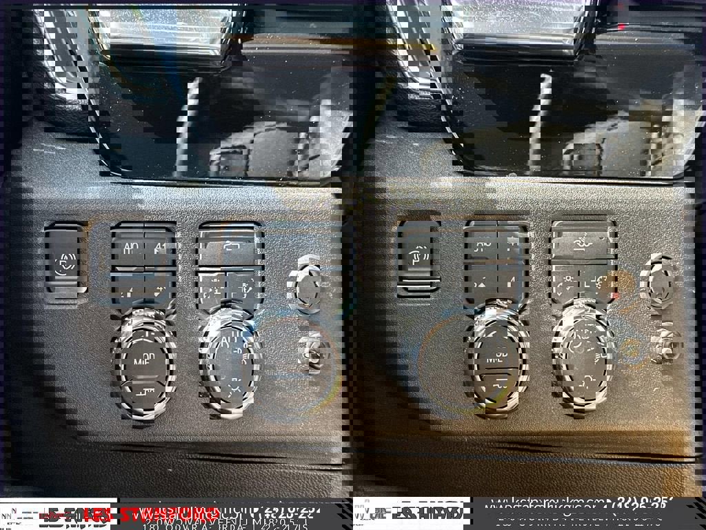 Used 2023 GMC Sierra 1500 SLE w/ X31 Off-Road Package image 26