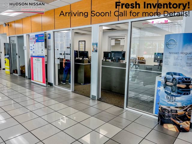 Used 2025 Chevrolet Silverado 1500 LT image 33