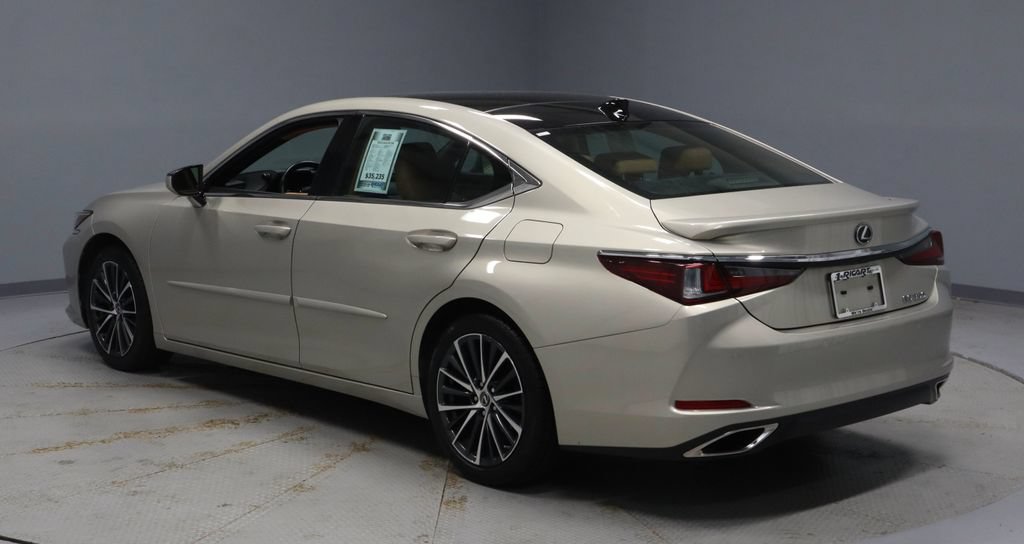 Used 2022 Lexus ES 350 w/ Premium Package FWD image 10