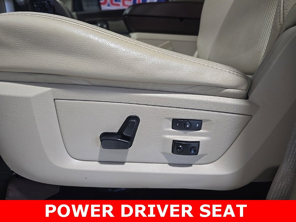 Used 2015 RAM 1500 Laramie w/ Convenience Group image 16