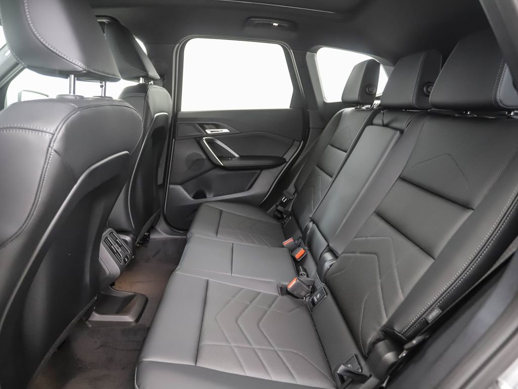 Used 2026 BMW X1 xDrive28i image 21