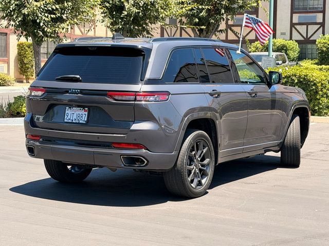 Used 2023 Jeep Grand Cherokee 30th Anniversary AWD/4WD image 5