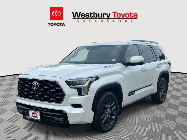 Certified 2023 Toyota Sequoia Platinum AWD/4WD image 5