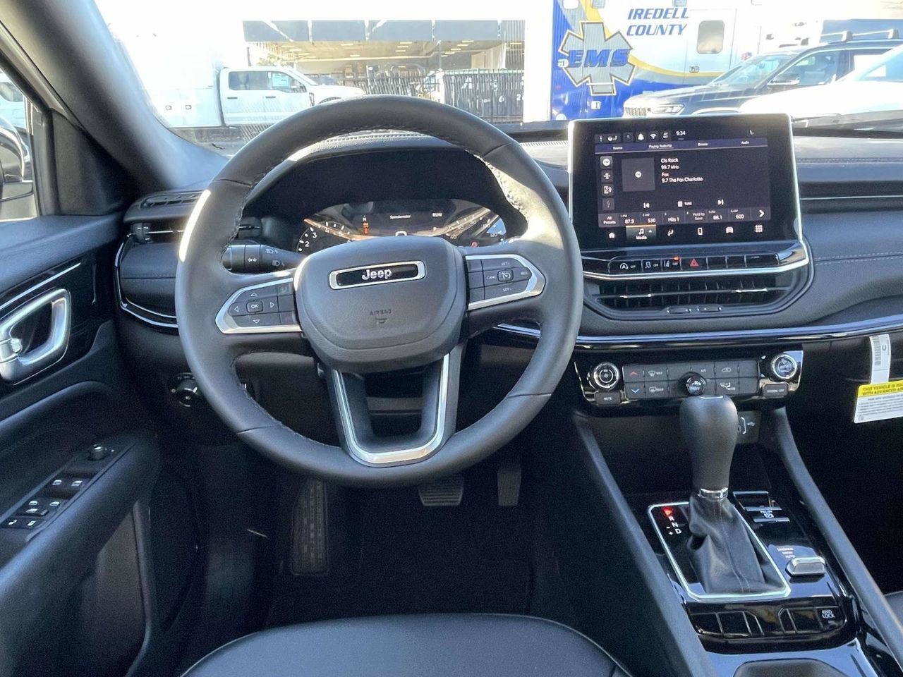 New 2026 Jeep Compass Latitude AWD/4WD image 11