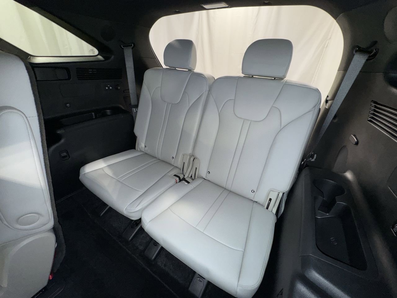 New 2026 Kia Sorento SX Prestige image 30