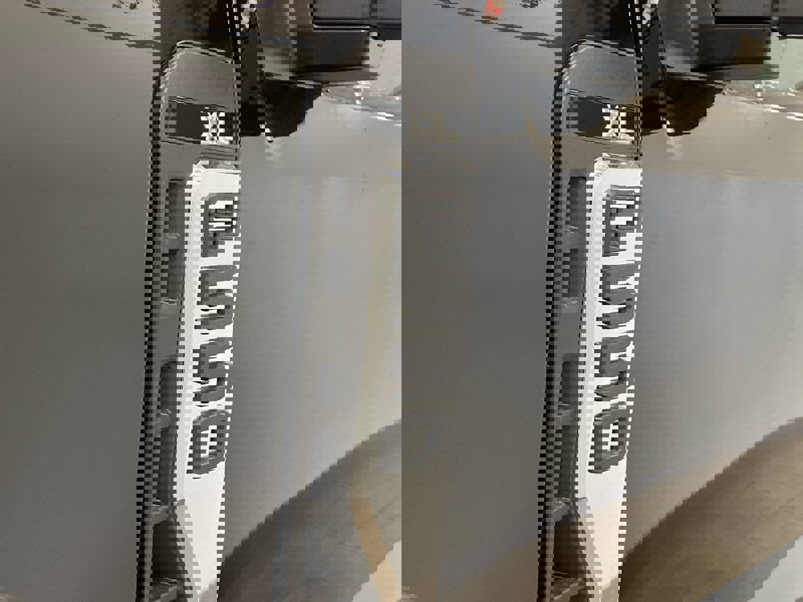 New 2026 Ford F550 4x4 Regular Cab Super Duty image 8