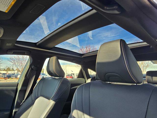 Certified 2026 Toyota Crown Platinum image 24