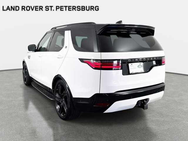 Used 2025 Land Rover Discovery Dynamic SE image 7