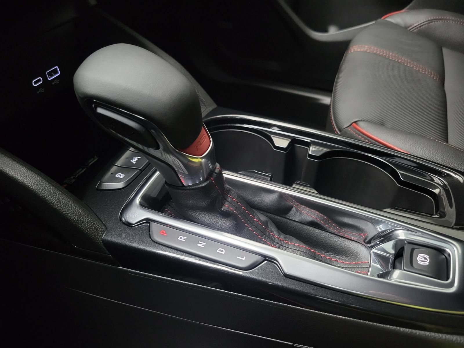 New 2026 Chevrolet TrailBlazer RS w/ Convenience Package FWD image 24