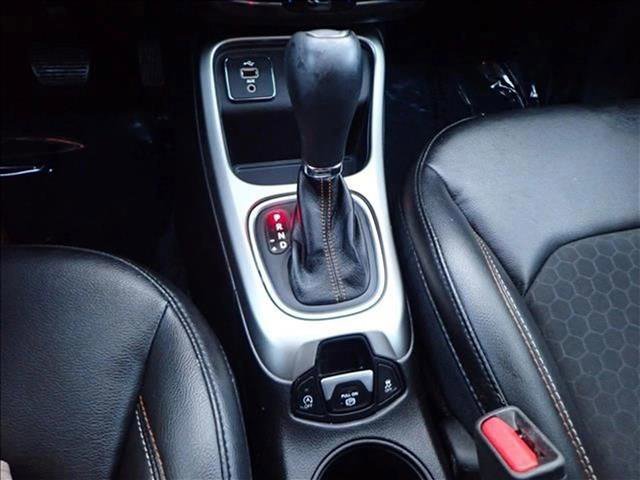 Used 2018 Jeep Compass Latitude w/ Popular Equipment Group FWD image 19