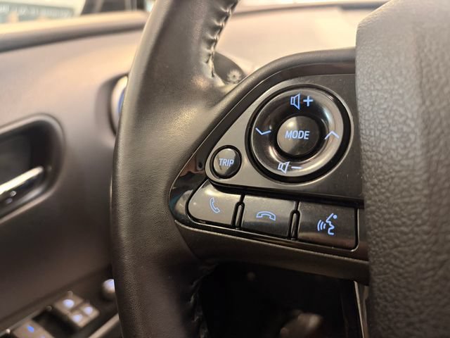 Used 2020 Toyota Prius Limited FWD image 20