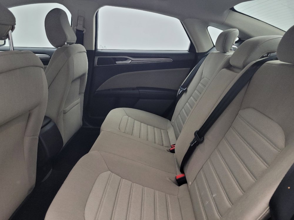 Used 2020 Ford Fusion S FWD image 18
