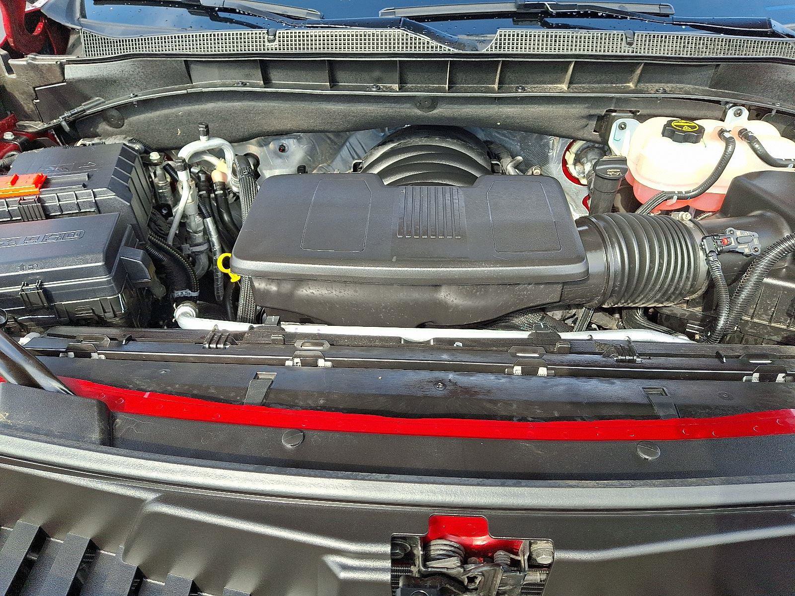 Used 2024 Chevrolet Suburban Premier w/ Premium Package image 30