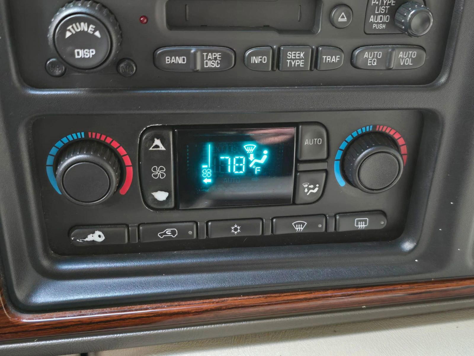 Used 2003 Cadillac Escalade EXT Sport Utility Pickup 4D 5 1/4 image 31