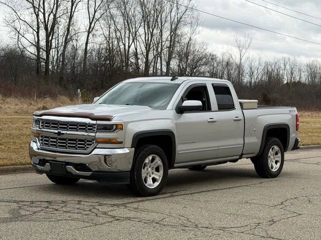 Used 2017 Chevrolet Silverado 1500 LT w/ All Star Edition image 6