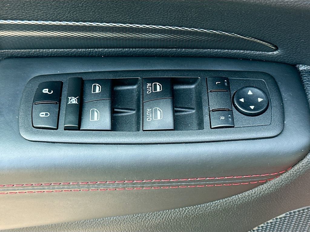 Used 2024 Dodge Durango GT image 18