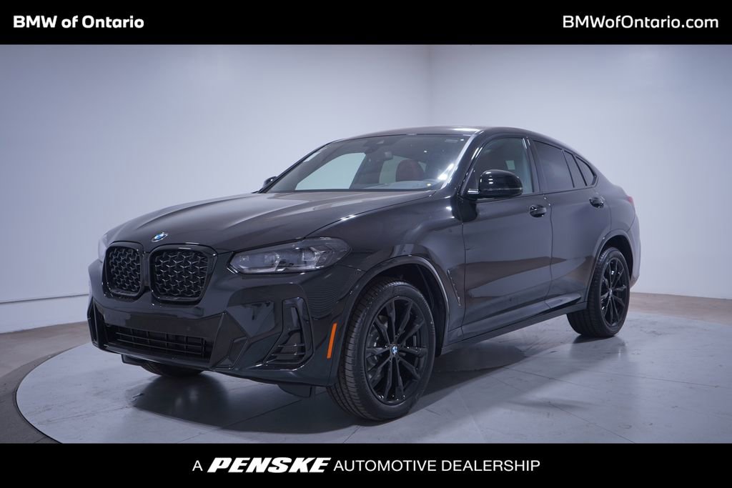 New 2025 BMW X4 xDrive30i w/ M Sport Package