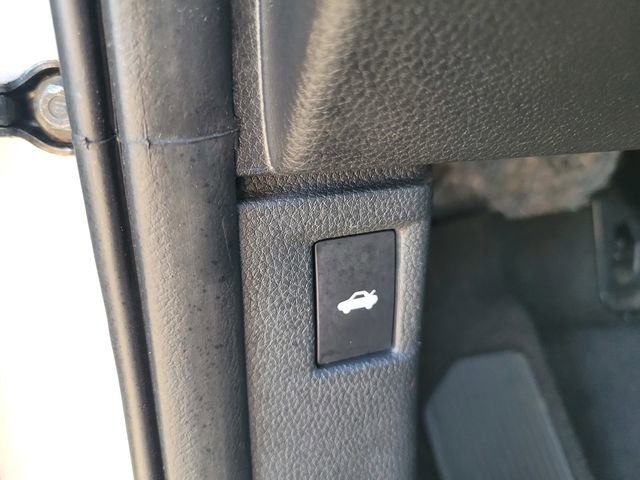 Used 2023 Honda Accord EX image 18