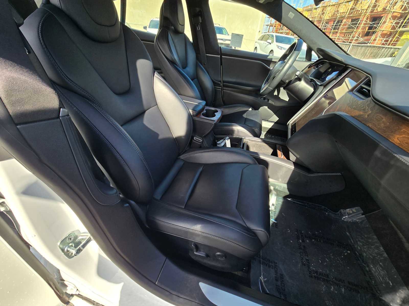 Used 2019 Tesla Model S Standard Range image 11