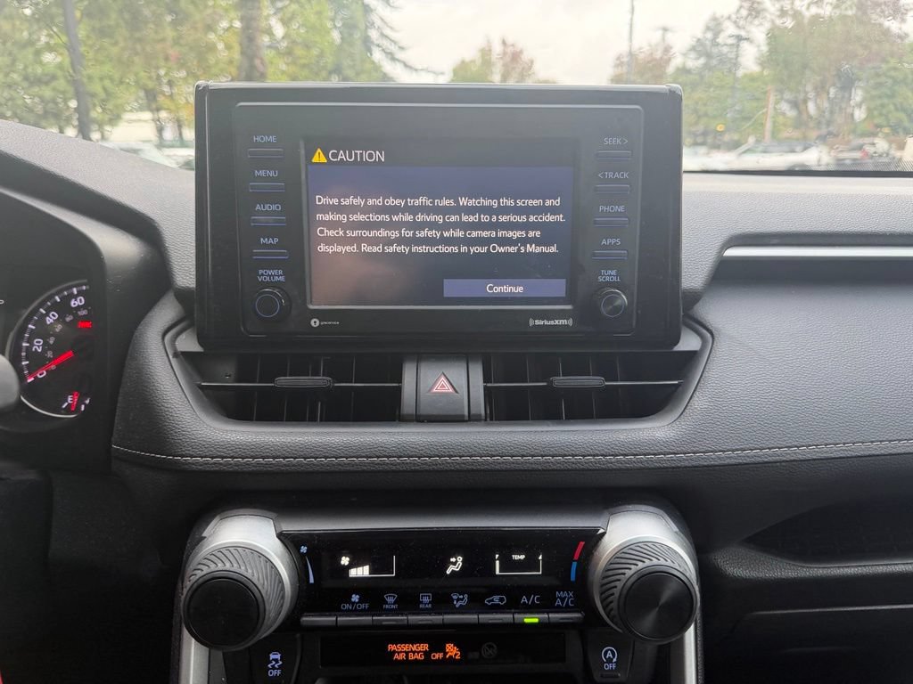 Used 2020 Toyota RAV4 LE w/ All Weather Liner Package AWD/4WD image 20