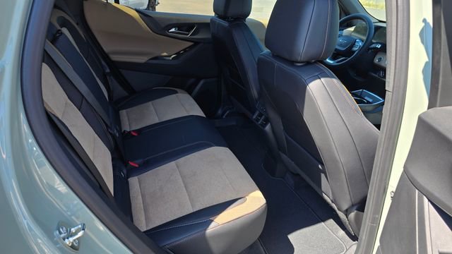 New 2026 Chevrolet Equinox ACTIV w/ Convenience Package III image 12