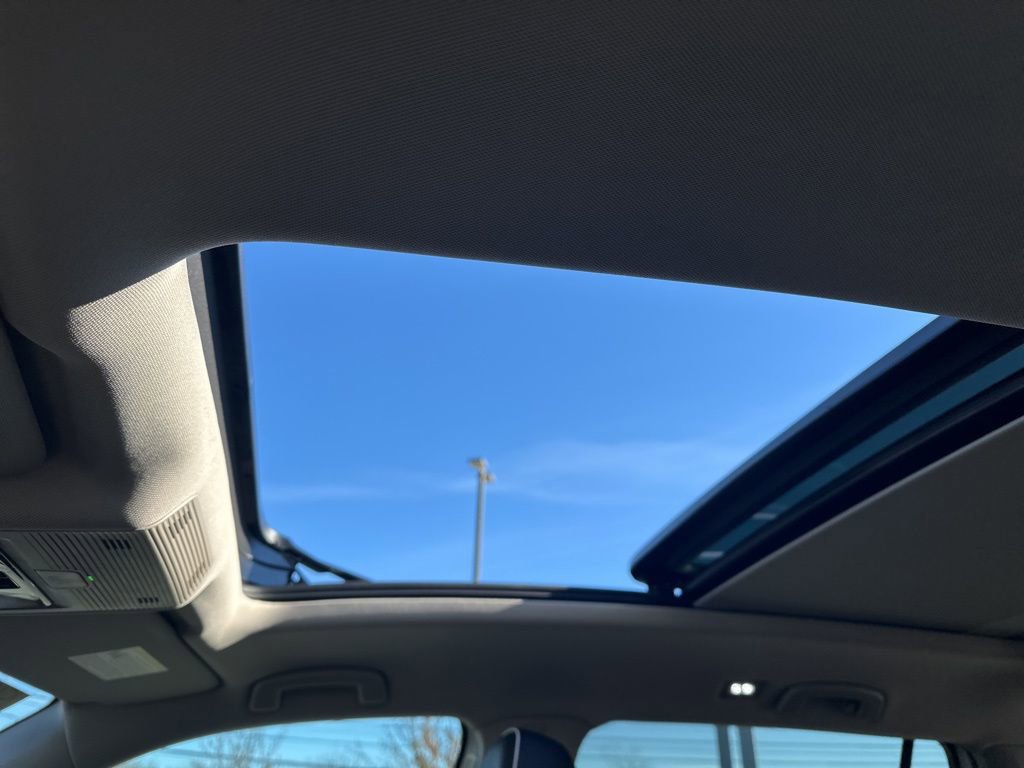 New 2026 Volkswagen Atlas SEL Premium R-Line image 22