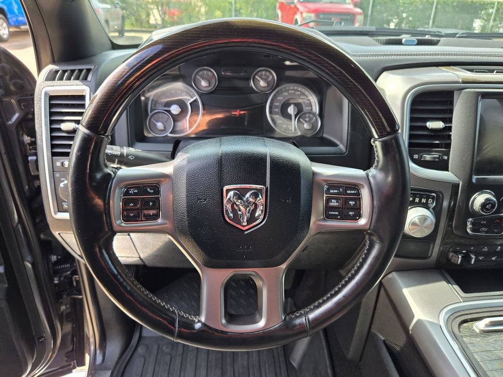 Used 2017 RAM 1500 Limited RWD image 15