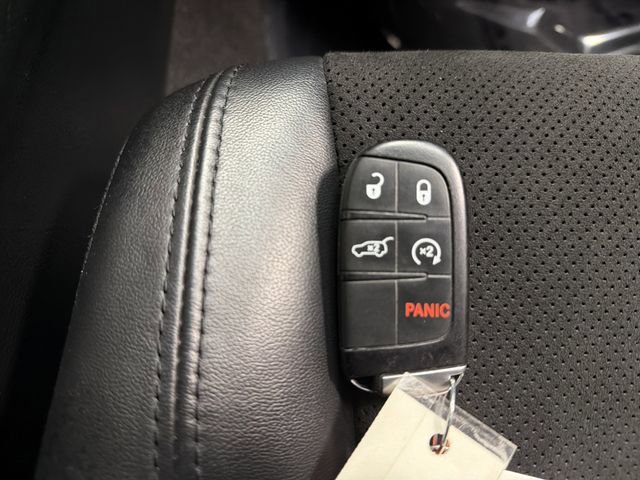 Used 2022 Jeep Grand Cherokee Laredo X image 27