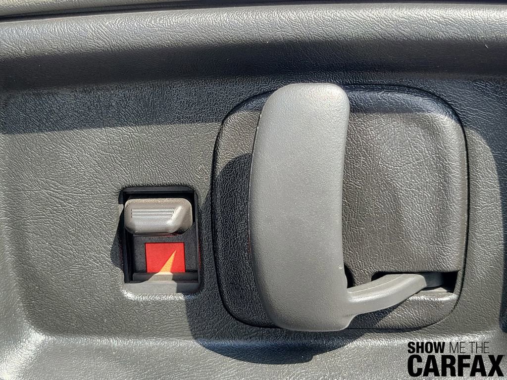 Used 2020 Chevrolet Express 3500 LS RWD image 14