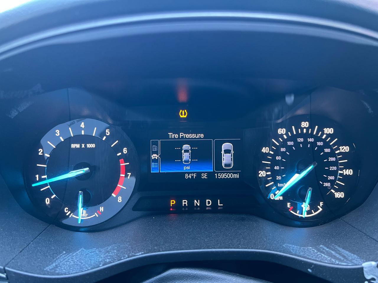 Used 2018 Ford Fusion SE FWD image 17