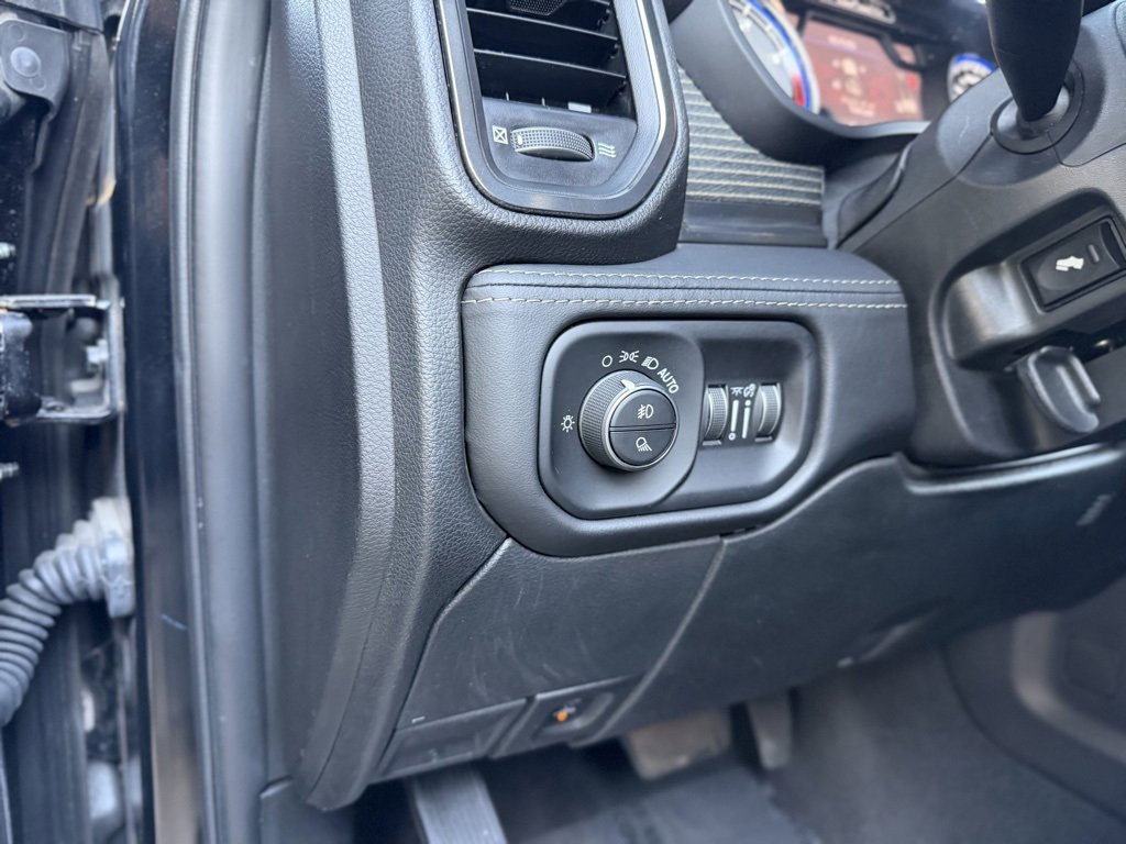 Used 2021 RAM 2500 Limited image 30